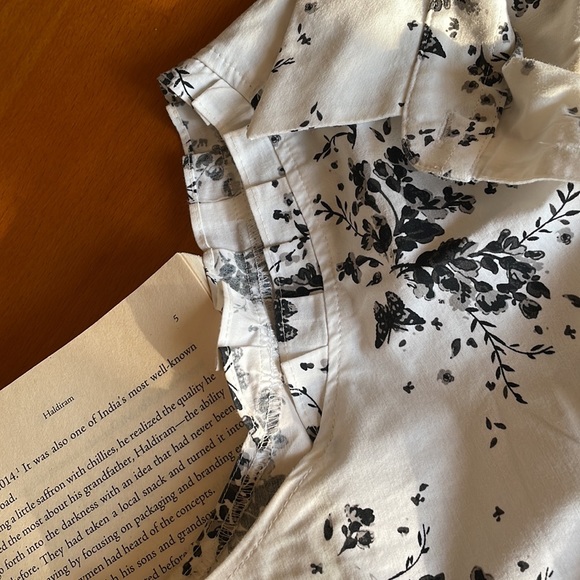 M&S button down floral print shirt - Picture 8 of 9